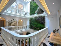 El Armador Casa Palacio by Luxury Suites Cádiz Hotels near Falla Theater