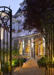Martin's Relais