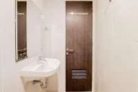 Good Deal and Homey 2BR Serpong Garden Apartment By Travelio Hotel dekat Taman Cluster Green Garden
