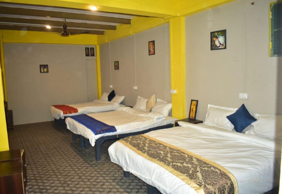 Hotel Rudra Dashaswmedh Ghat