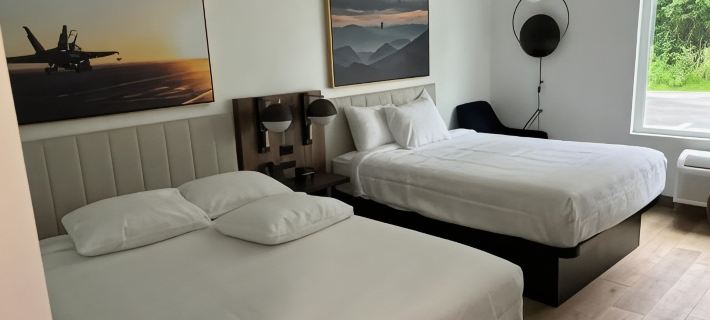 La Quinta Inn & Suites by Wyndham Manchester / Arnold AFB コーフィのホテル