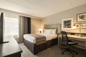 Country Inn & Suites by Radisson, la Crosse, WI