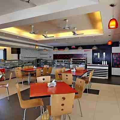 Hotel Sheela Shree Plaza Dining/Meeting Rooms