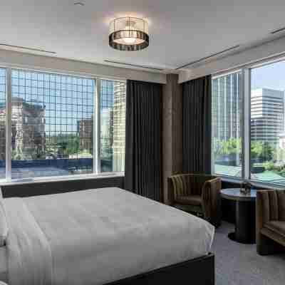 The Westley Calgary Downtown, Tapestry Collection by Hilton Rooms