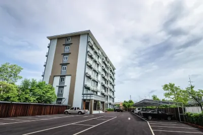 Tai-Shan Suites Hotel a Distretto di Mueang Ratchaburi