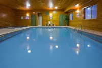 Country Inn & Suites by Radisson, Watertown, SD - Pools
