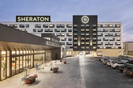 Sheraton Laval Hotel