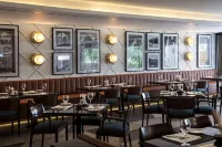 Radisson Blu Hotel, Beirut Verdun Отели в г. Бейрут
