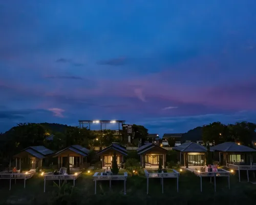 Mon View Ngam Featured Photos