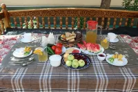 Chinor Garden Hotel - Free Airport Pick-up and Drop-Off - Morgenmad