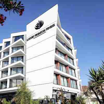 Luxury Premium Finese Hotel Exterior
