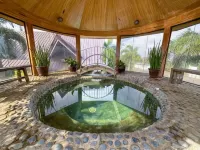 Pina Colina Resort Tagaytay City by RedDoorz - جاكوزي