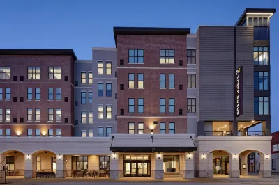 Hyatt Place Florence Downtown Hotels near West gate Square