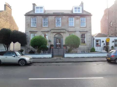 Park View House Hotels near Edinburgh Walks