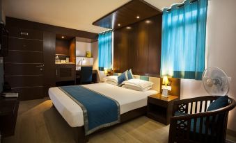 Flag House Resort