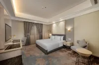 عابر أبها Hotels near ال عثمان للورد الطائفي