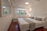 Greenwood Edge Kandy