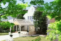โรงแรมลัวซีร์ โทโยฮาชิ