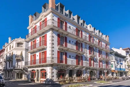 MADISON Saint Jean de Luz - Handwritten Collection