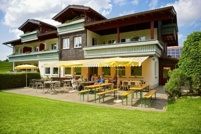 Ferienhotel Starennest فنادق في أوبرشتاوفن