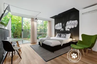 SoYa on Davis Apartment Hotel Hotels in South Yarra