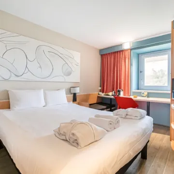 Ibis Antibes Sophia Antipolis Hotels near Bastide du Roy Golf