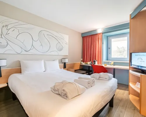 Ibis Antibes Sophia Antipolis Hotels in Valbonne