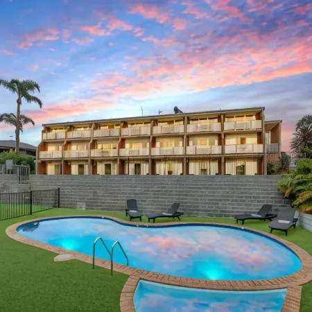 Sapphire Waters Motor Inn