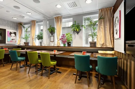 Best Western Hotel  Akersberga Отели в г. Окершберя