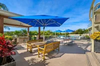Avoca Coastal Retreat - holiday in the heart of Avoca Beach!