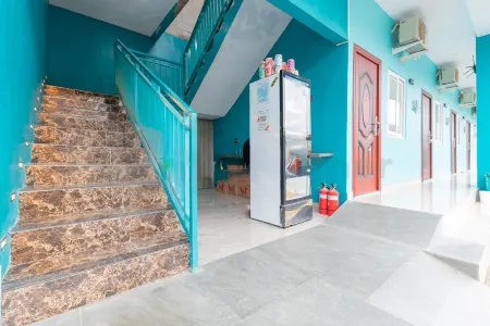 Shiva Home Syariah RedPartner Near Alun Alun Tegal Отели рядом с достопримечательностью «Tek Hay Kiong Temple»