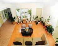 Petik Merah Homestay