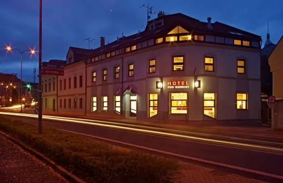 波德拉德尼奇酒店