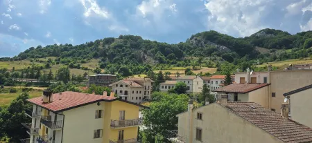 La Baita di Serena Отели рядом с достопримечательностью «Parco Divertimenti Coppo dell'Orso»