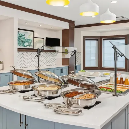 Staybridge Suites ALBANY WOLF RD-COLONIE CENTER by IHG