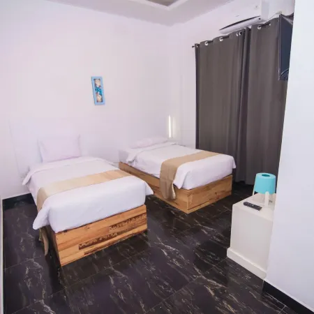 Hadrah Hotel