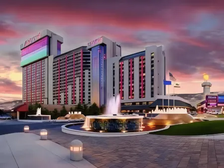 Atlantis Casino Resort Spa Отели рядом с достопримечательностью «Reno Events Center»