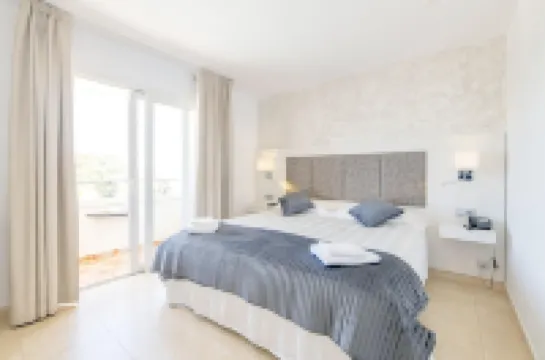 Hotel Sa Barrera - Adults Only