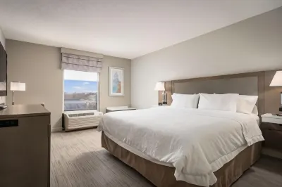 Hampton Inn Springfield Hotels in Springfield