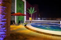 Royal Swiss Lahore - Hot Tub