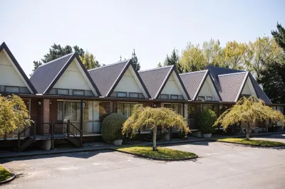 Ascot Park Hotel Hotele w: 