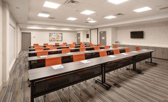 Holiday Inn Express & Suites Denver NE - Brighton