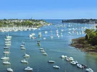 Les Bains de Mer Riviera Bretonne Hotels in Benodet