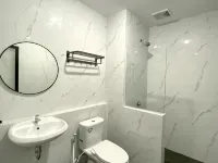 Inn Home Solo Baru Hotels in Grogol