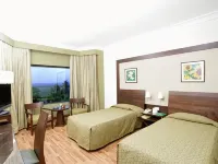 The Retreat Hotel & Convention Centre Hotels in der Nähe von Strand Aksa