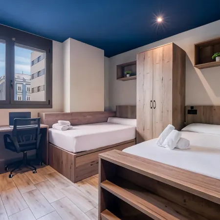 Livensa Living Studios Valencia Marina Real