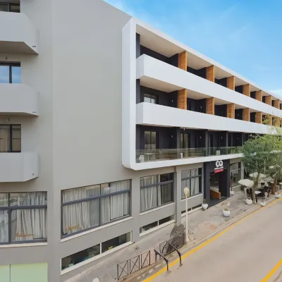 Island City Boutique Hotel 知事公舎周辺のホテル