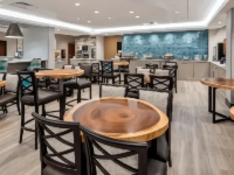 เบสท์เวสเทิร์นพลัสสวีทส์ กรีนวิลล์ ไอ-385 อินน์แอนด์สวีทส์ โรงแรมในกรีนวิลล์