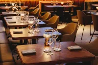 The Grand National Hotel by Saint Peter Hotel a Paddington