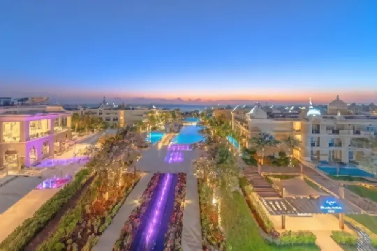 Titanic Royal-Families and Couples Only Hotels near Sand City Hurghada